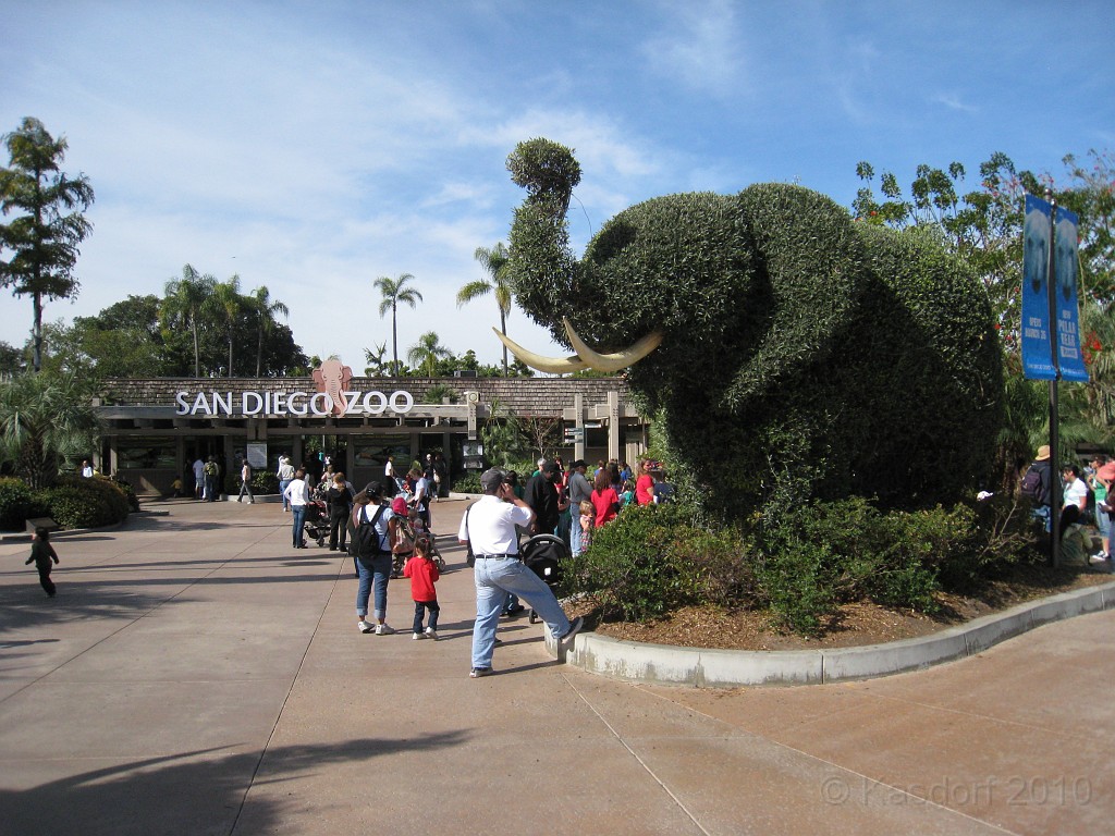 San Diego California 2010-02 0580.jpg - A trip to San Diego California February 2010. Balboa Park museums and the aircraft carrier Midway.